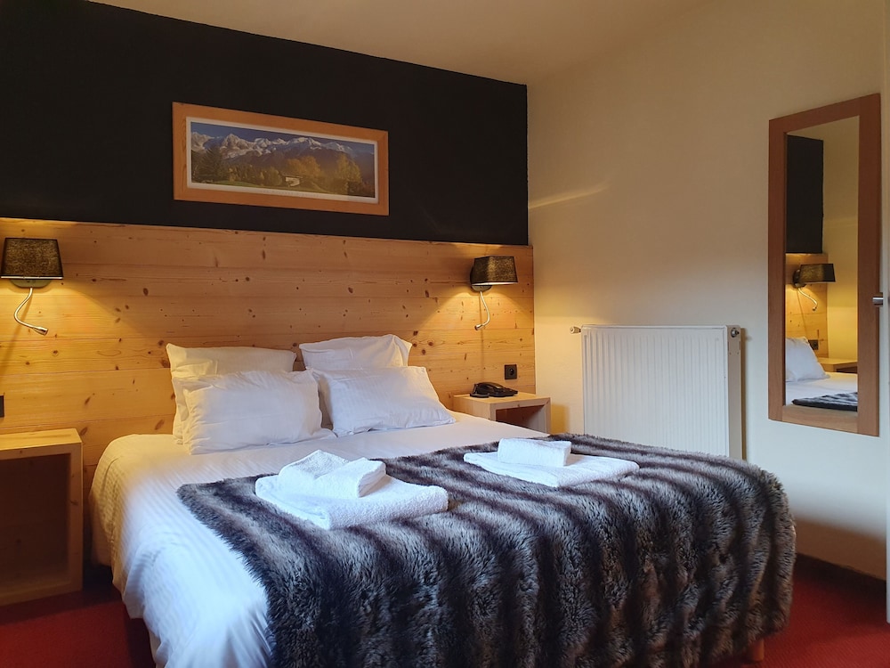Double Room Brévent Side