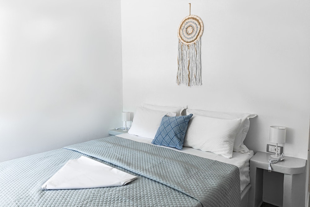 Basic Apartment (Fig)