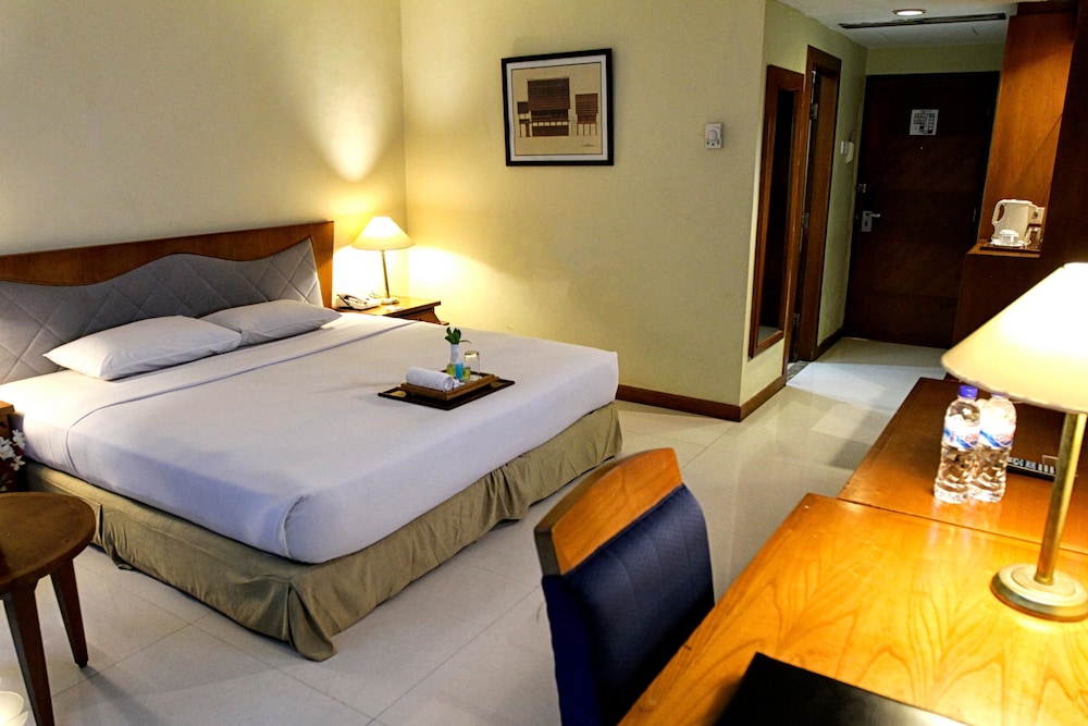 Superior Room (Room Only) photo 2