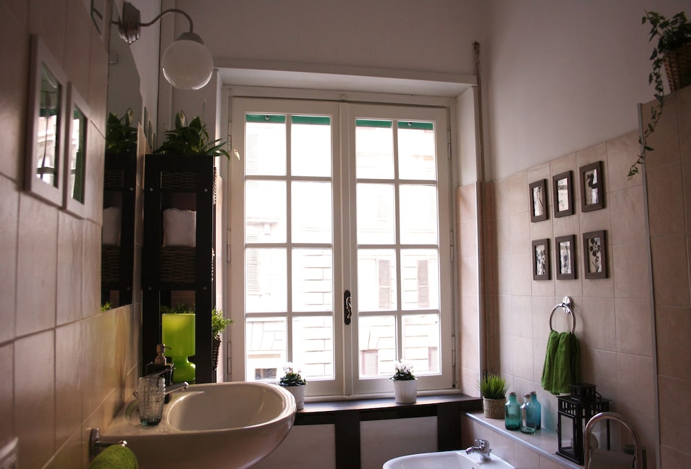 Standard Double or Twin Room photo 3