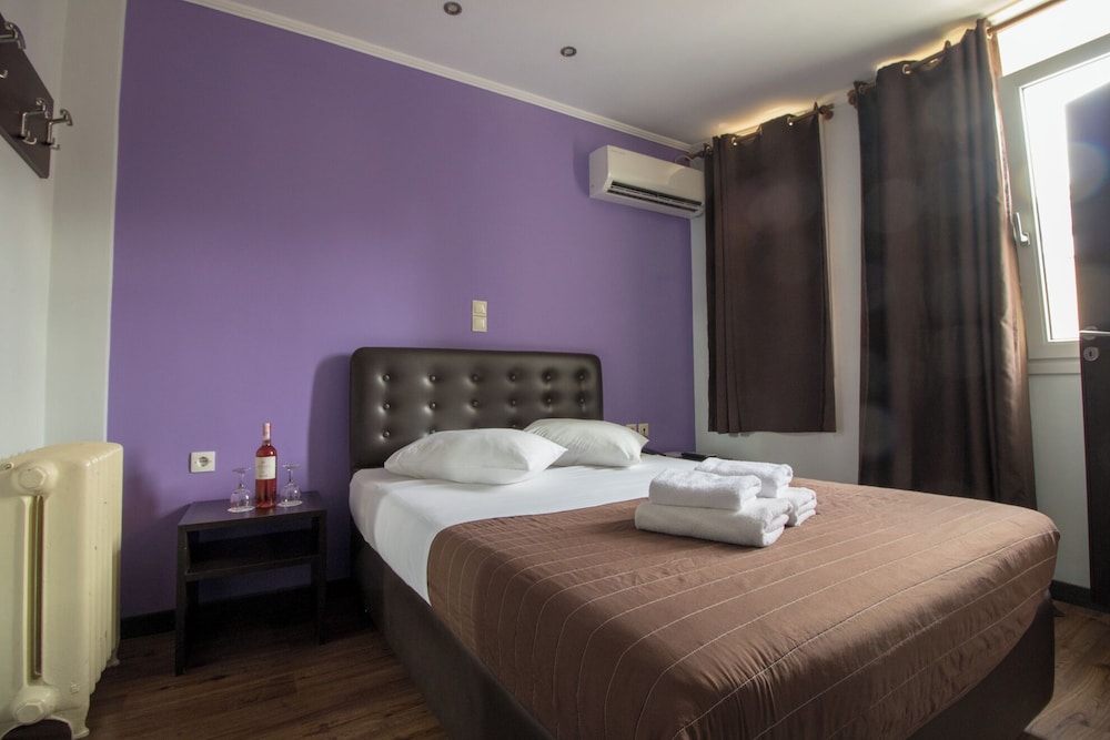 Basic Double Room photo 1