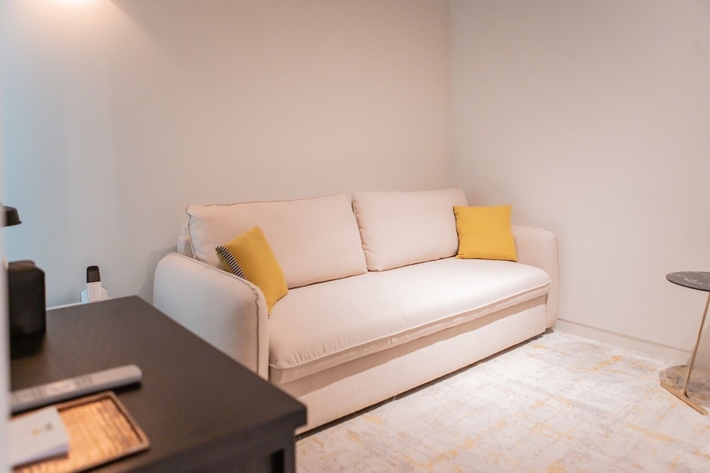 Grand Room, City View photo 2