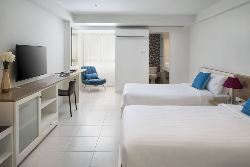 Superior Double or Twin Room photo 2
