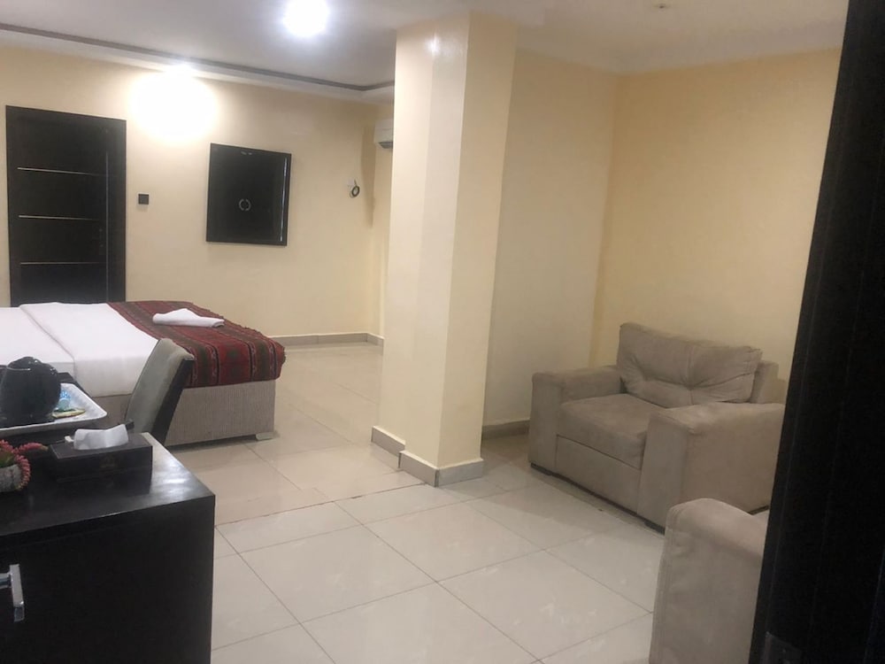 Deluxe Double Room - Photo 3