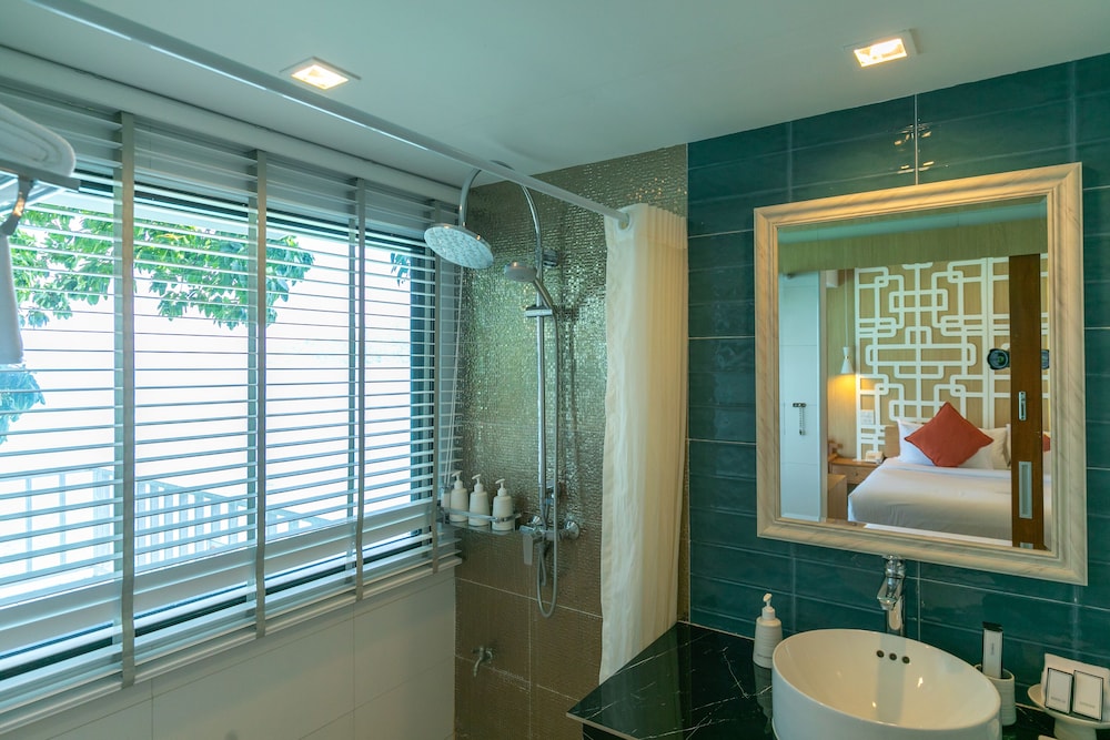 Family Villa, Private Pool, Ocean View - Photo 8