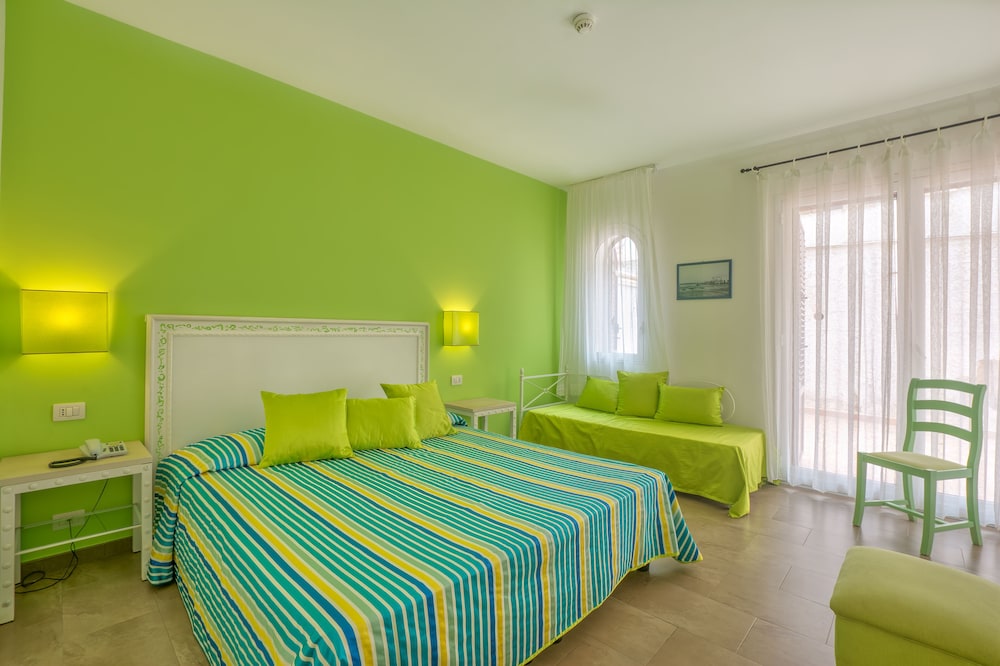 Comfort Room, Balcony photo 2