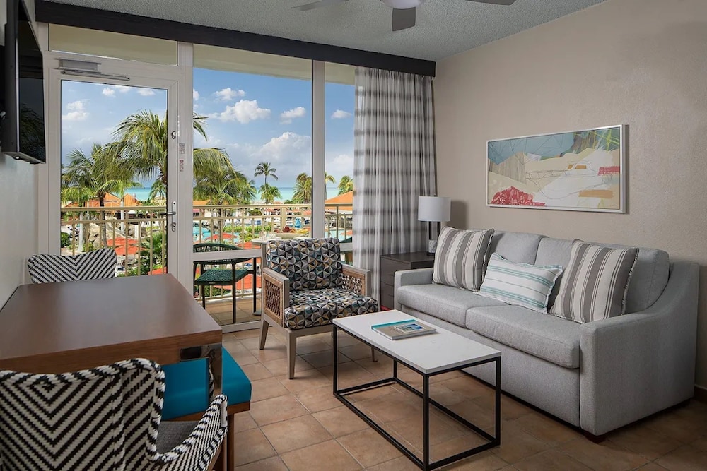 Suite, 1 Bedroom photo 3