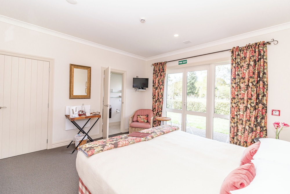 Standard Suite, 1 Bedroom, Non Smoking, Balcony (Guest Suite - Ngauruhoe)