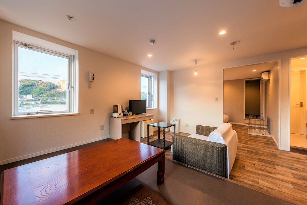 Room (301) photo 1