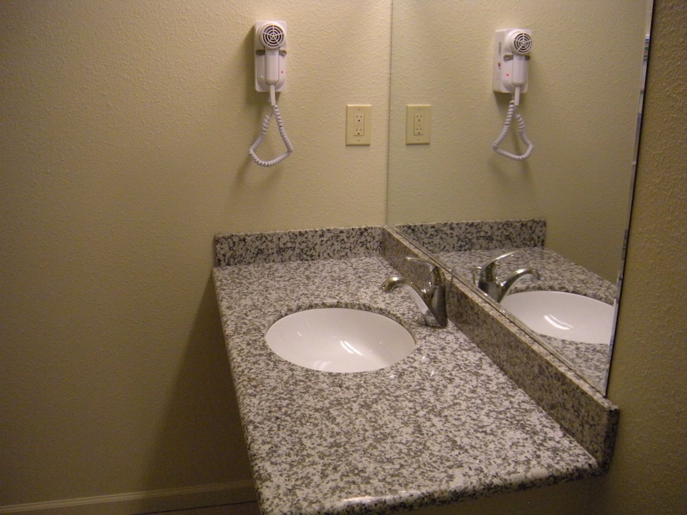 Standard Room photo 3