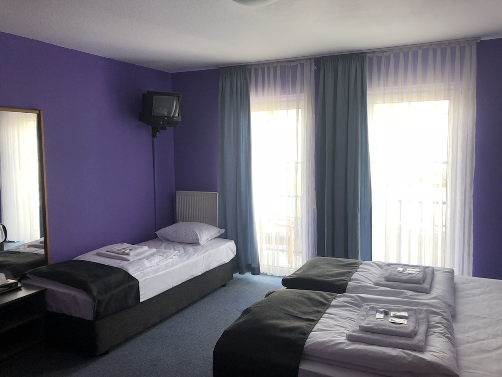 Triple Room photo 1
