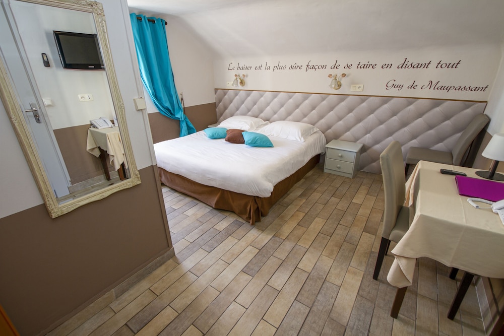 Comfort Room - Photo 3