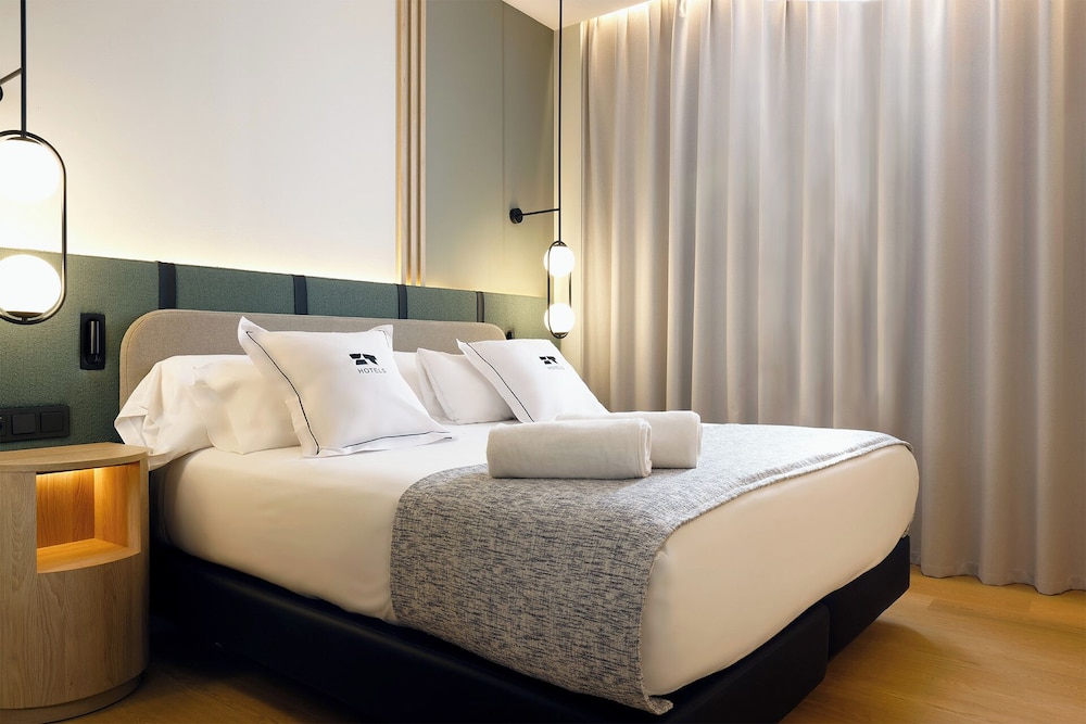 Standard Suite (4 adults)