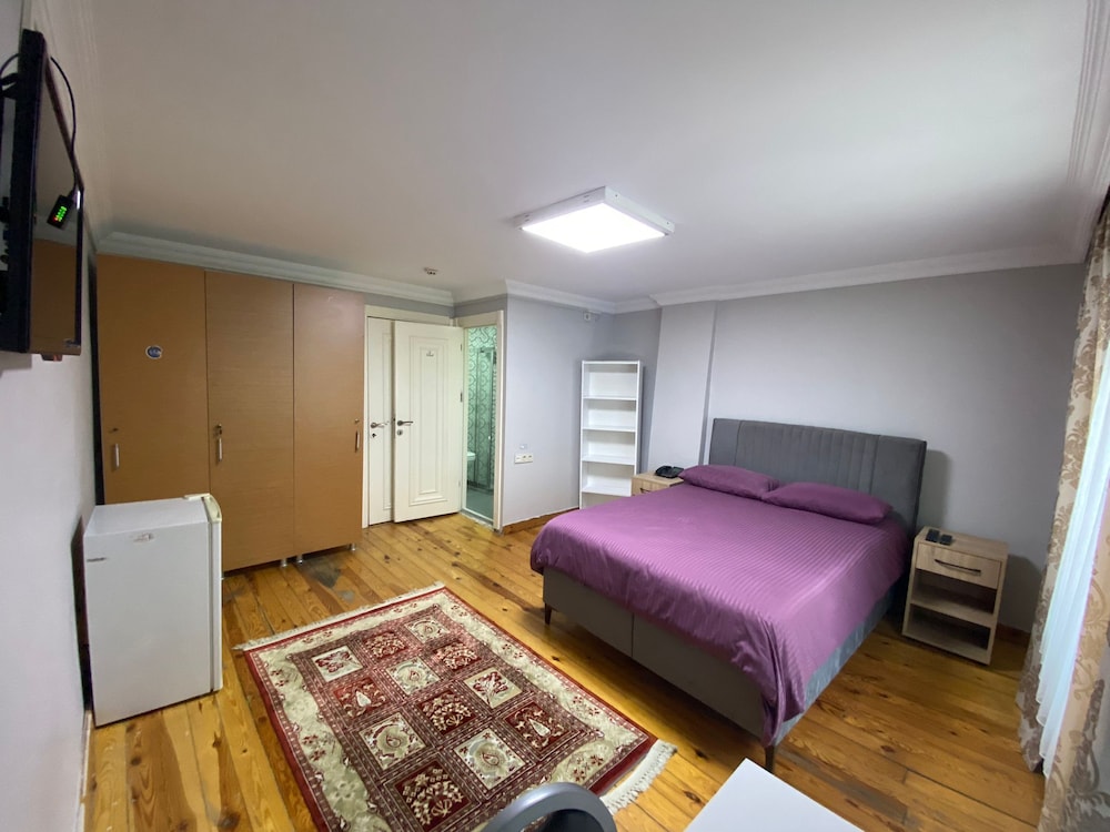 Standard Double Room, 1 Queen Bed photo 2