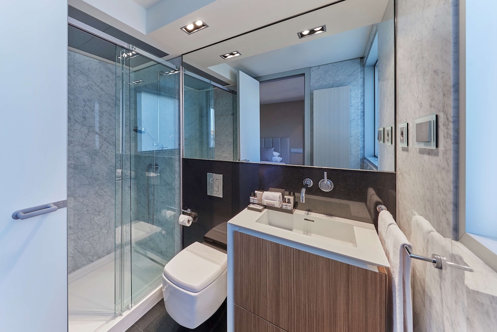 Luxury Apartment, 1 Bedroom thumbnail 6