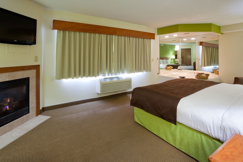 Premier Studio Suite, 1 King Bed, Non Smoking photo 3