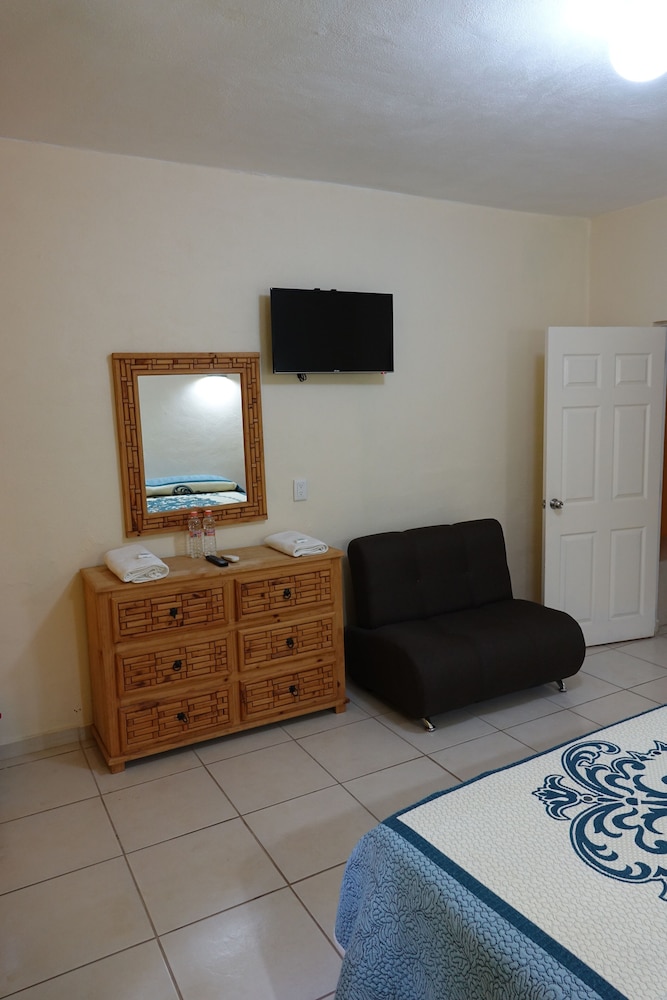 Junior Room, 2 Bedrooms photo 3