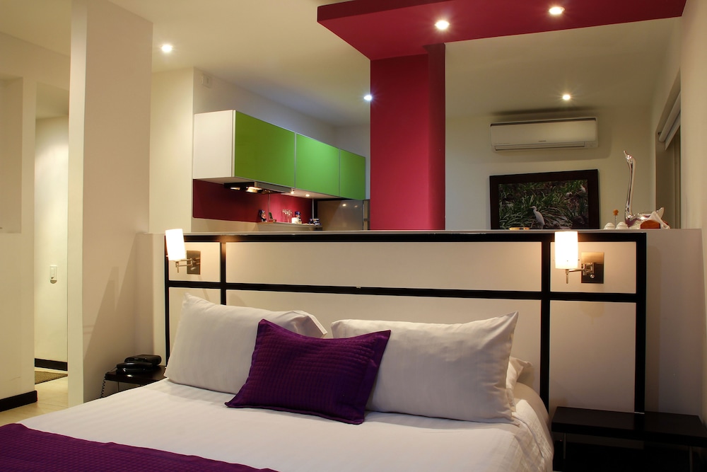 Standard Double or Twin Room, 1 Queen Bed with Sofa bed photo 3