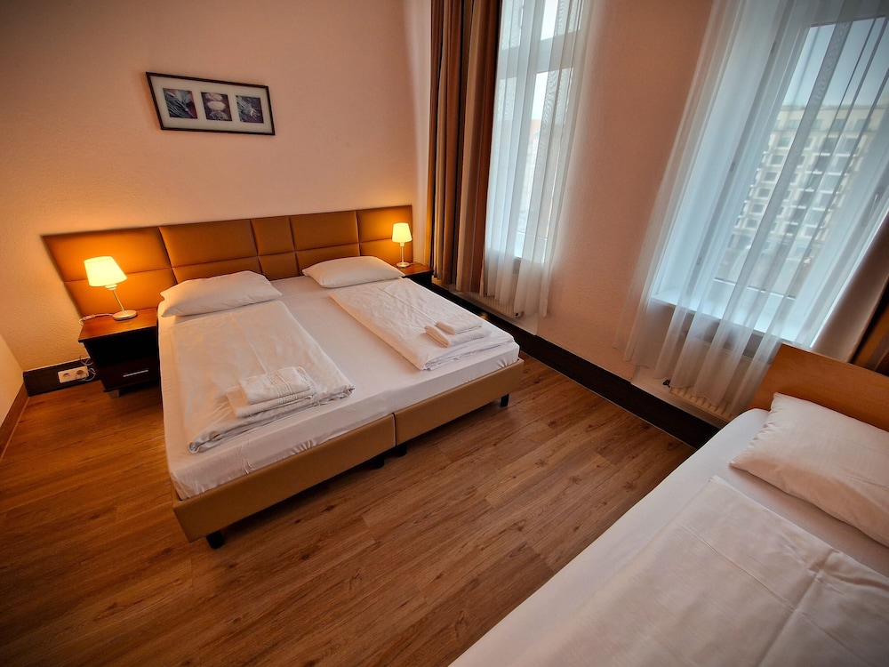 Triple Room photo 1