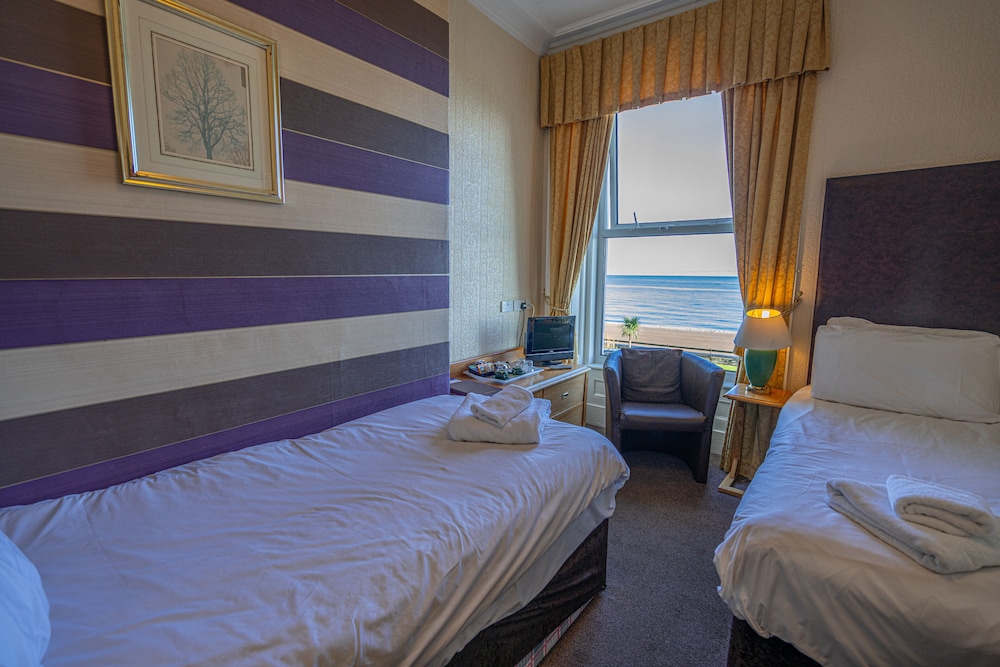 Traditional Twin Room, Sea View photo 1