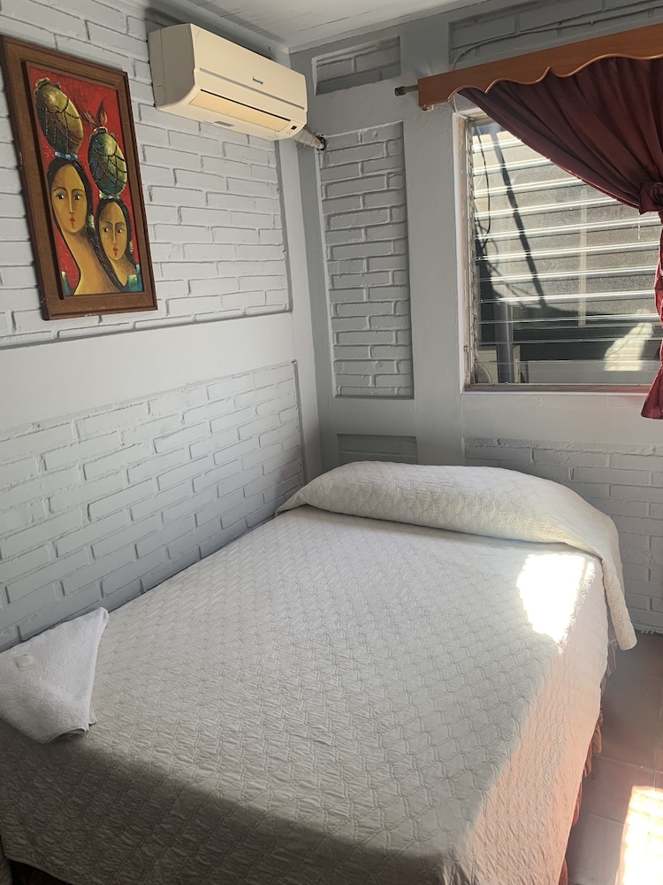 Traditional Room photo 3