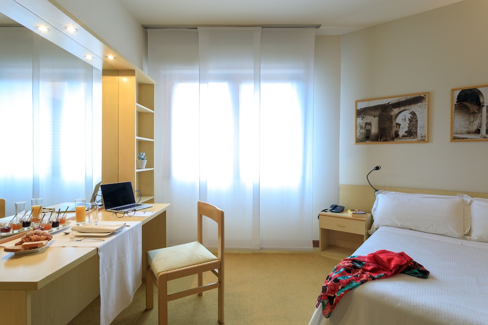 Superior Room, 1 Bedroom photo 3