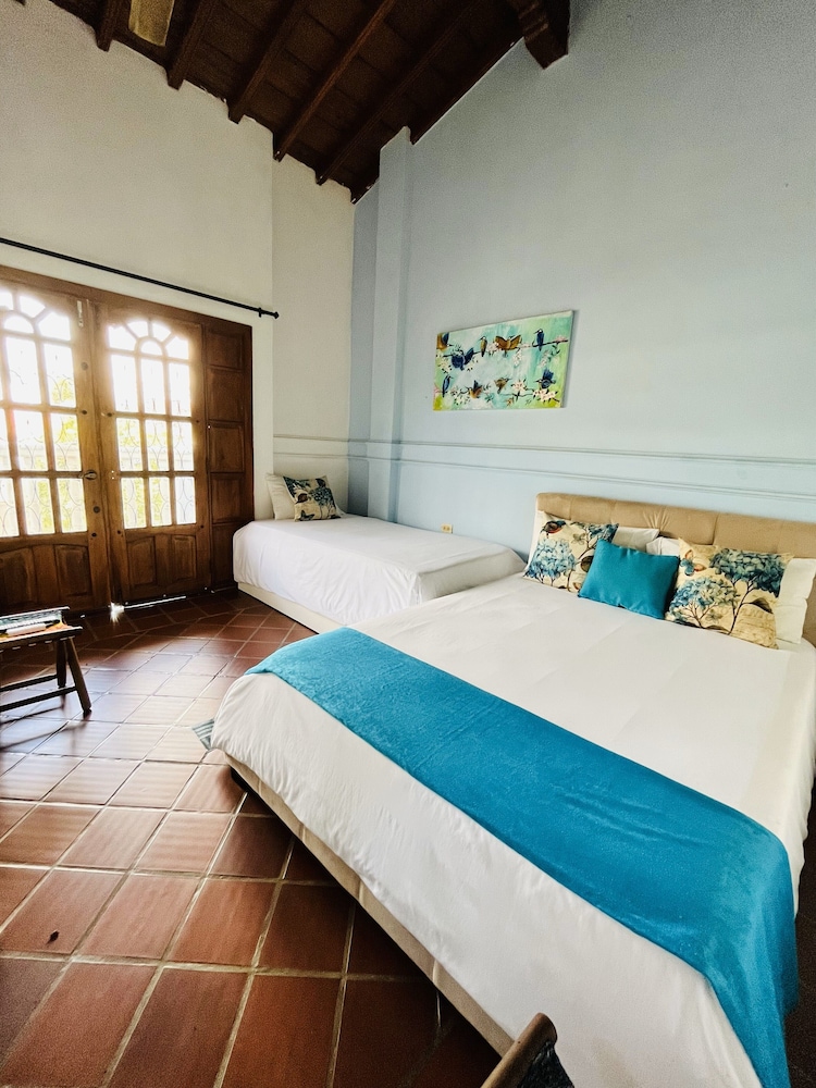 Deluxe Quadruple Room
