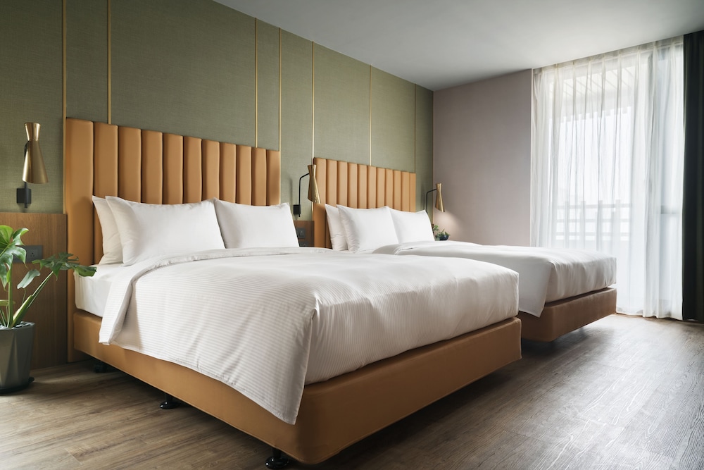 Superior Quadruple Room photo 2