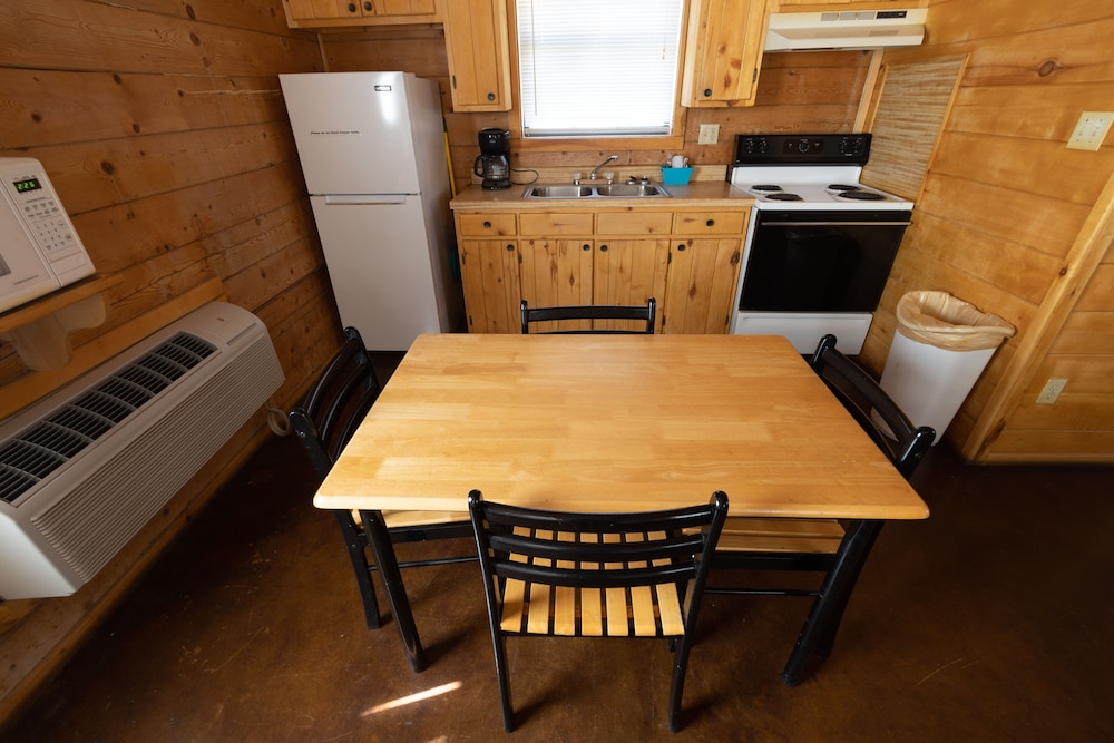 Basic Cabin photo 3