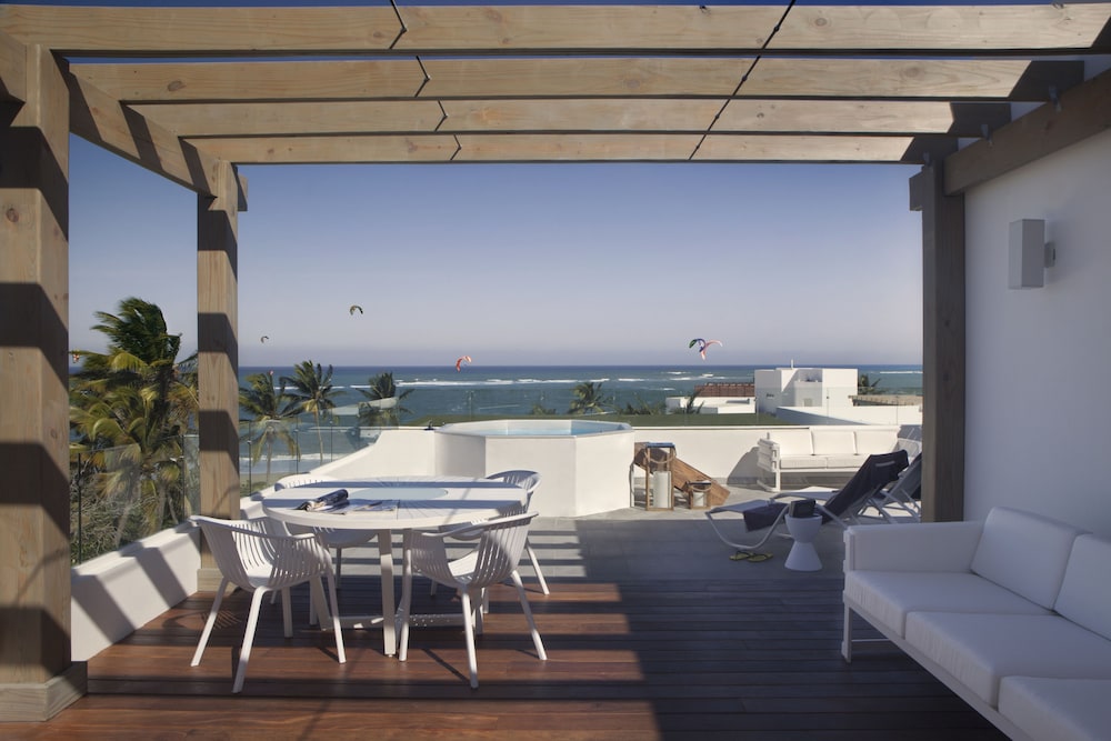 Luxury Penthouse, 2 Bedrooms, Ocean View