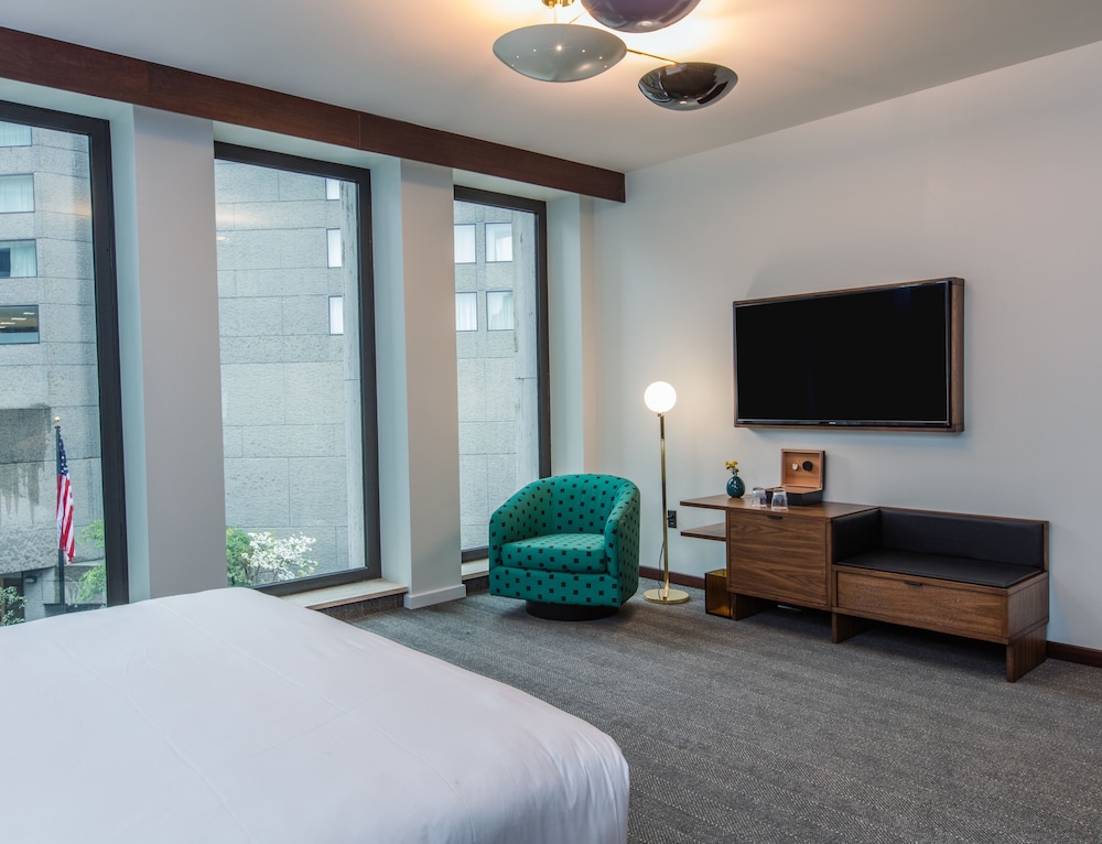 Cherry Suite, Accessible