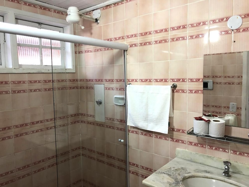Quadruple Room - Photo 6