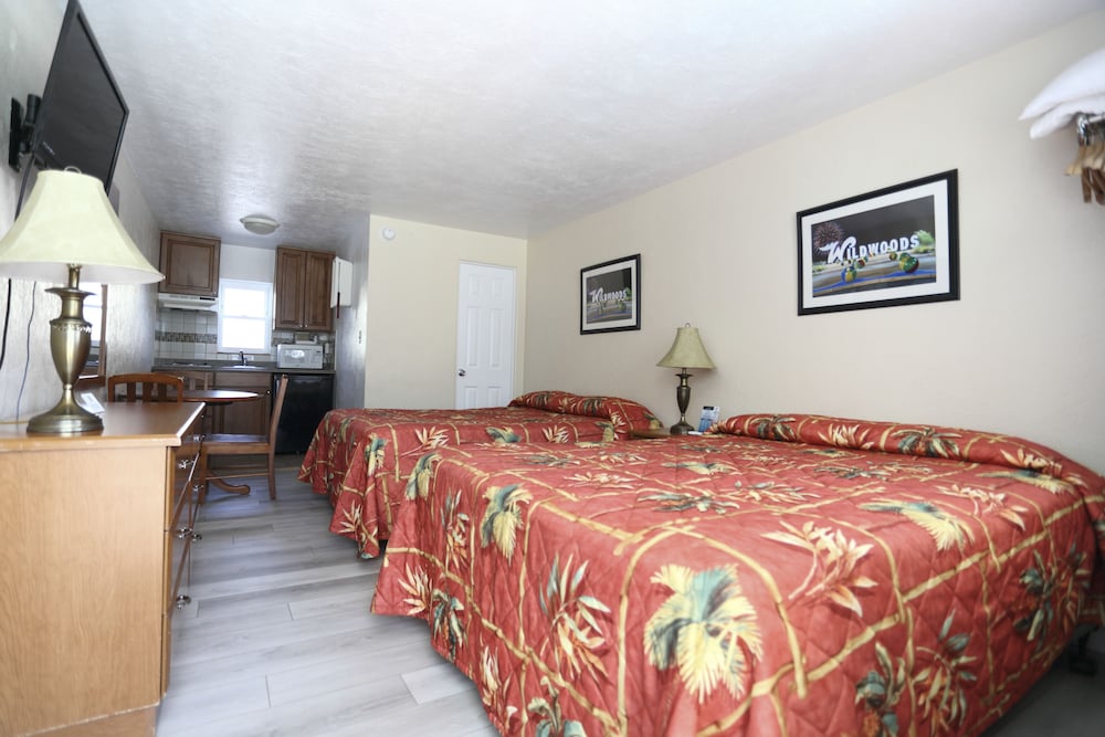 Family Room photo 2