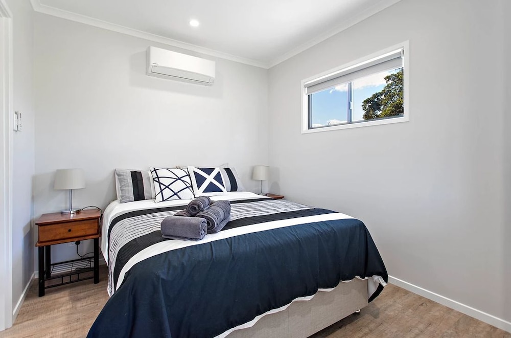 Standard Cabin (Bunya)