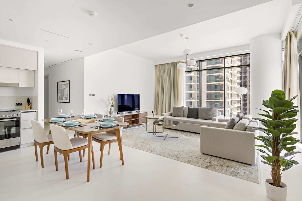 Royal Apartment