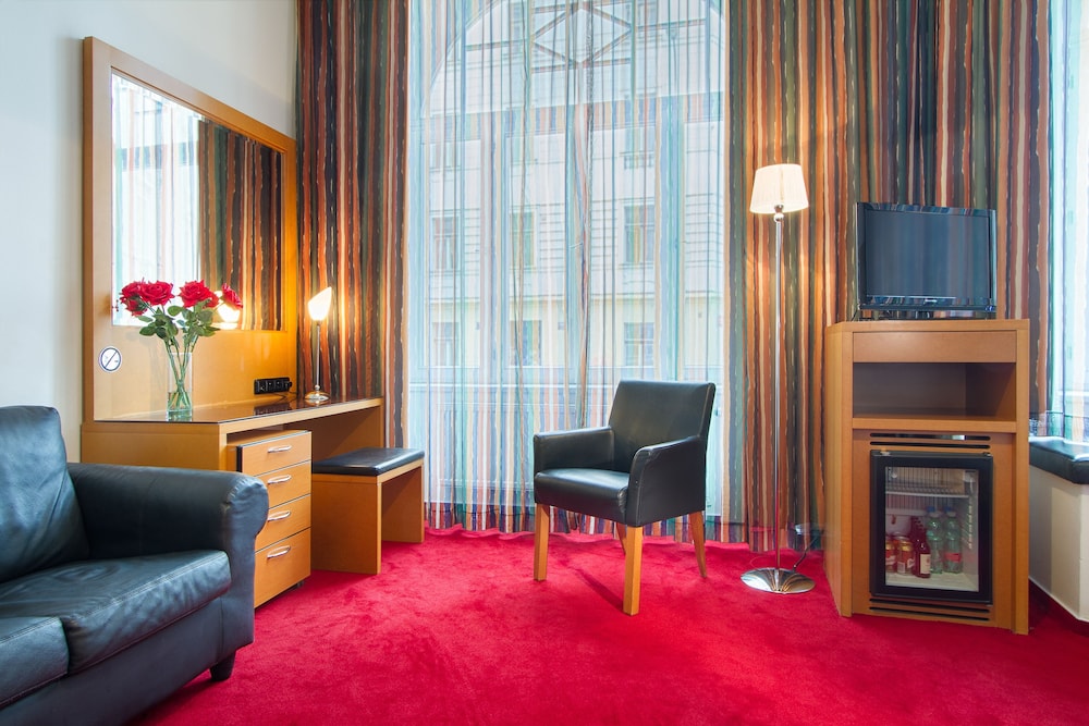 Deluxe Double Room - Photo 5
