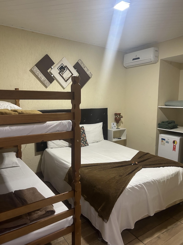 Superior Quadruple Room - Photo 5