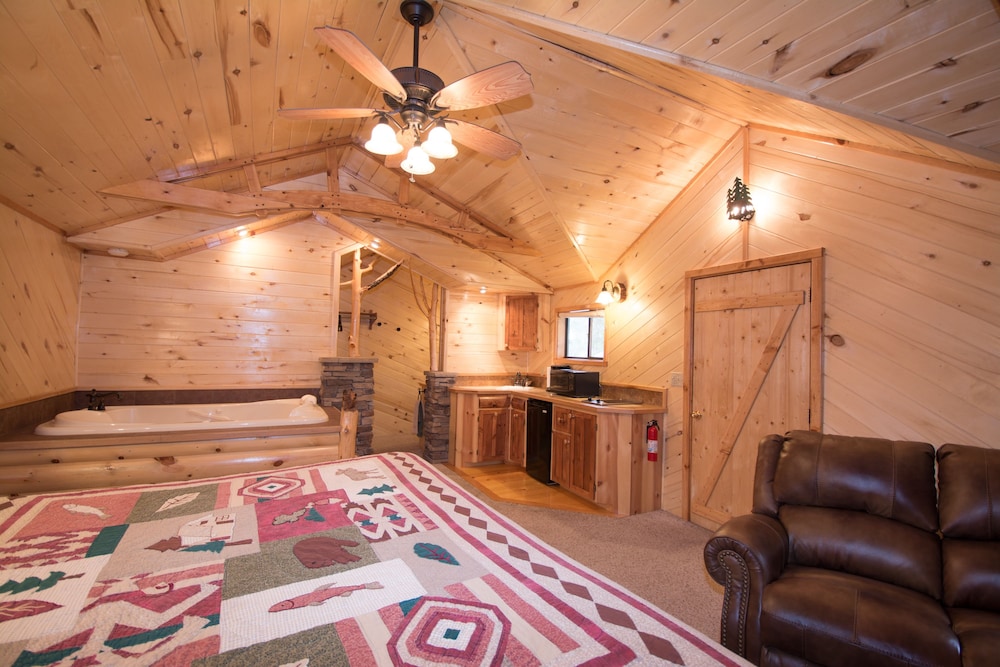 Cabin 15, Romantic Studio photo 3