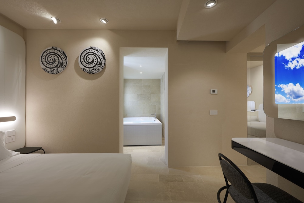 Royal Suite (Private spa) - Photo 4