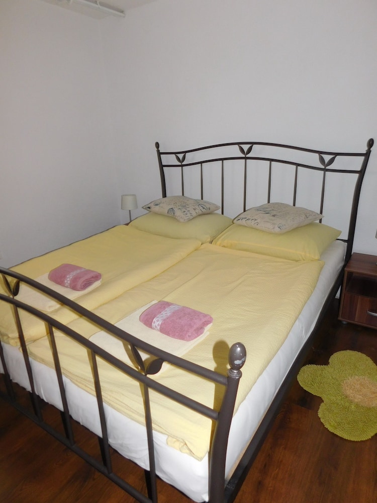 Comfort Apartment, 1 Bedroom, Balcony, Garden View photo 1