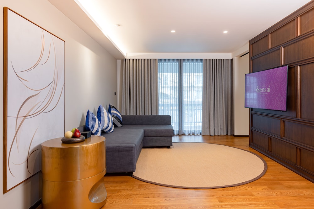 Penthouse - Photo 5