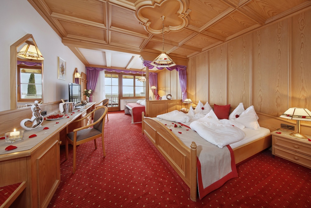 Superior Double Room, Balcony photo 2
