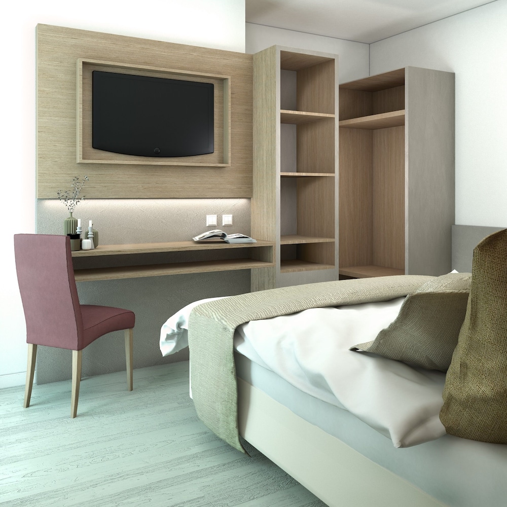 Basic Quadruple Room photo 1