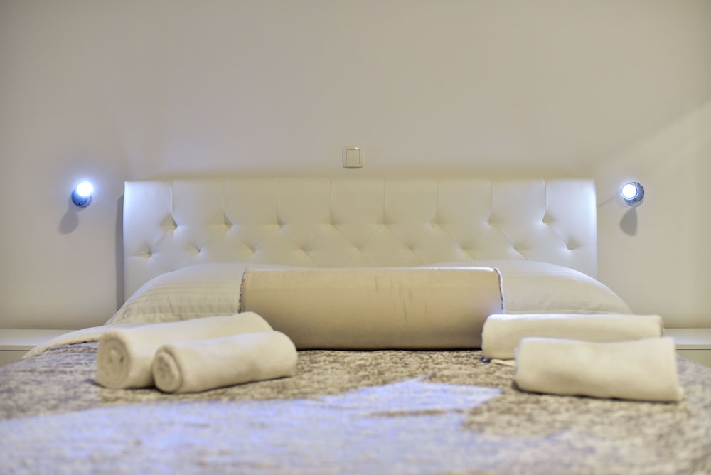 Basic Apartment