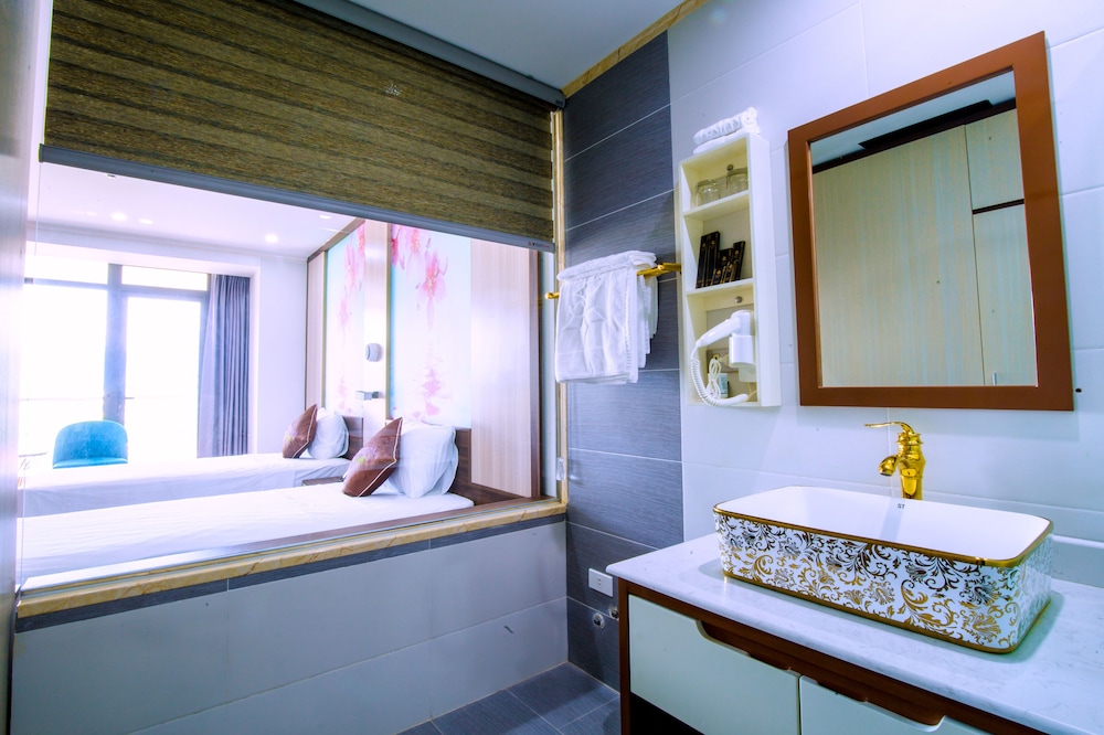 Superior Twin Room - Photo 7