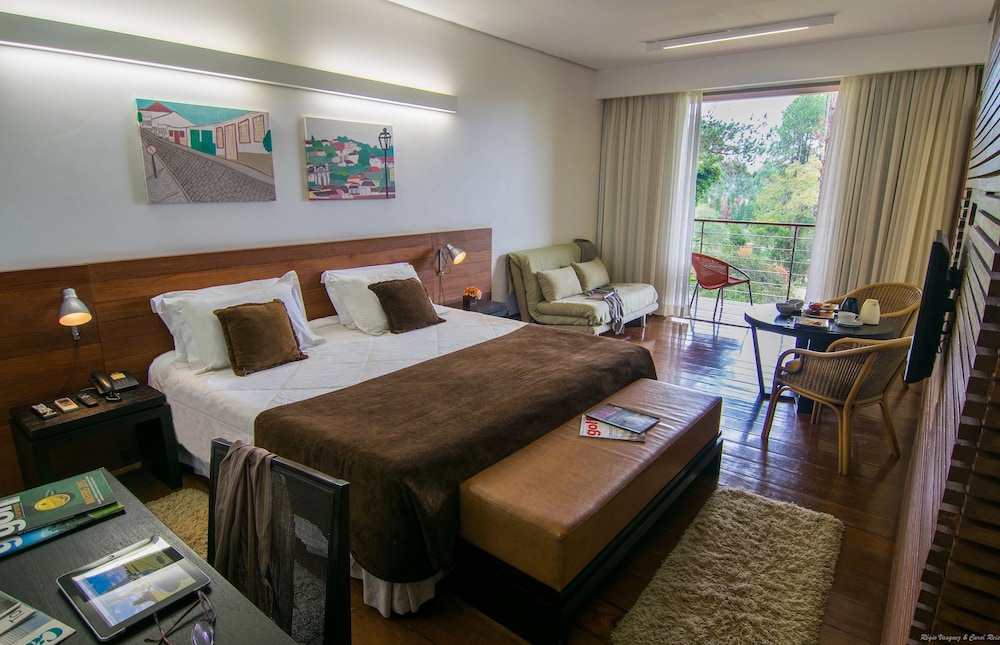 Luxury Apartment photo 2