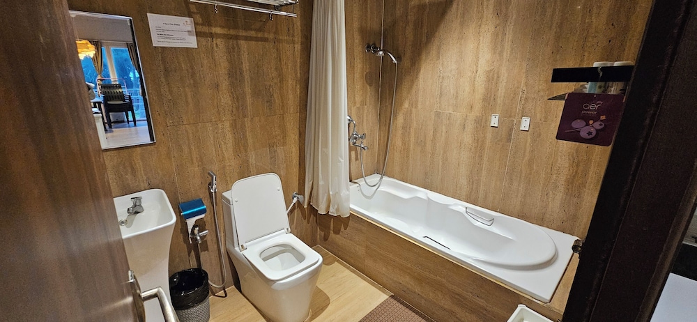 Luxury Cottage photo 2