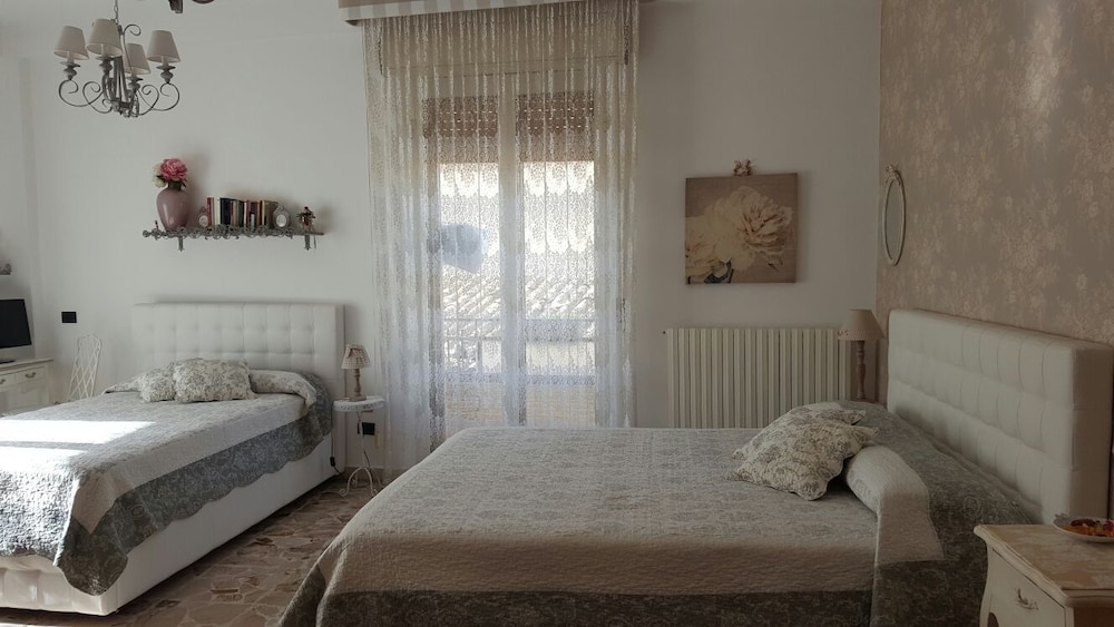 Triple Room (Shabby)