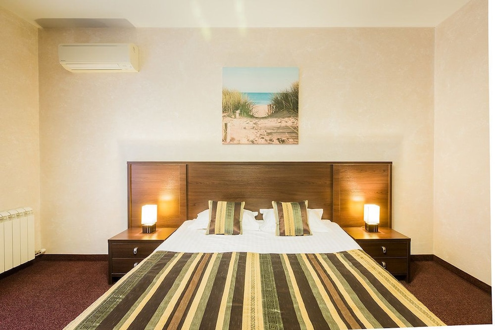 Comfort Double or Twin Room, Balcony photo 2
