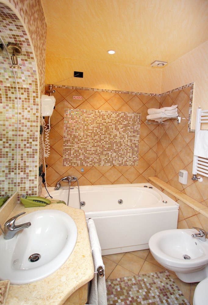 Executive Double Room photo 3